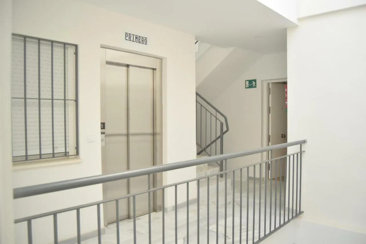 Pnp17 Pe Hotel Seville Apartment